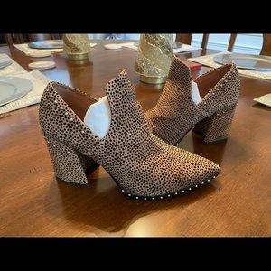 Gianni Bini Daveigh Booties